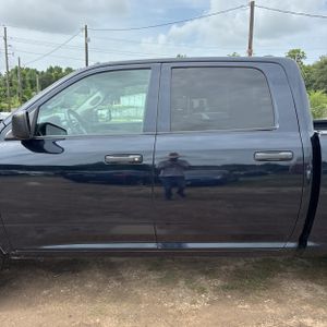 2018 RAM 1500 EXPRESS — фото 4