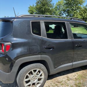2022 JEEP RENEGADE LATITUDE 照片 9