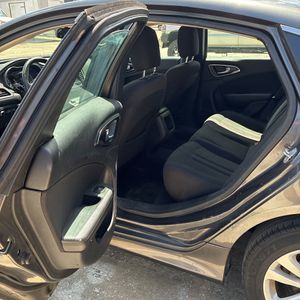 صورة مصغرة 58 لـ 2016 Chrysler 200 LIMITED