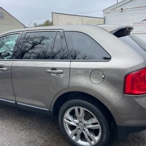 FORD EDGE SEL - 6