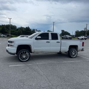2016 Chevrolet SILVERADO 1500 CUSTOM — фото 3