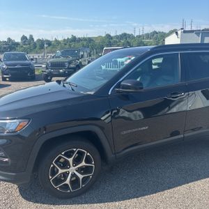 صورة 2 لـ 2024 JEEP COMPASS LIMITED