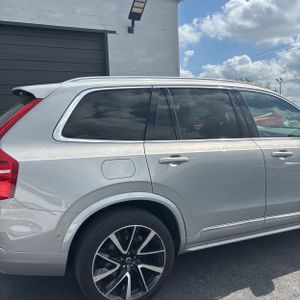 Volvo XC90 B5 Plus - 8