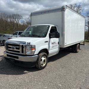 FORD E-350 CUTAWAY - 1
