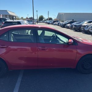 2016 Toyota COROLLA LE 缩略图 11
