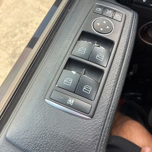 2016 Mercedes-BENZ G-CLASS AMG thumbnail 64