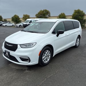 CHRYSLER PACIFICA SELECT - 1