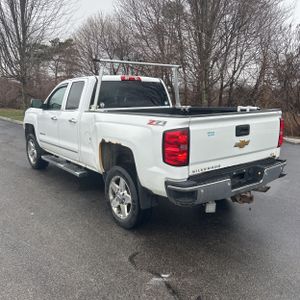 CHEVROLET SILVERADO - 5