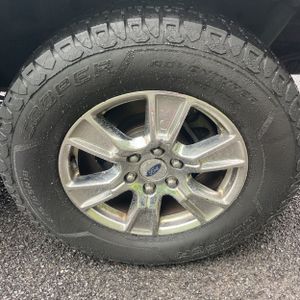 2016 FORD F-150 LARIAT thumbnail 18