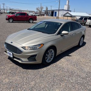 FORD FUSION SE - 1