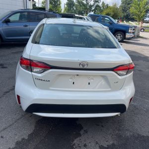 2021 Toyota COROLLA LE 照片 7