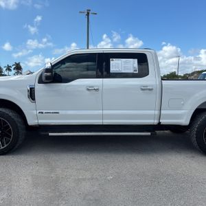 Ford F-250 Super Duty Lariat - 4