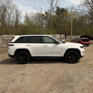 JEEP GRAND CHEROKEE - 10