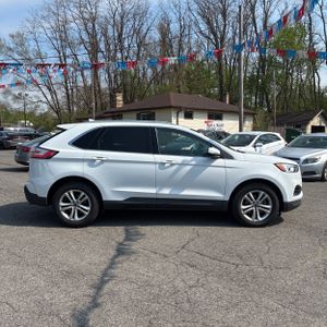 FORD EDGE SEL - 10