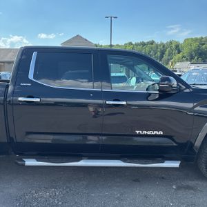 2022 Toyota TUNDRA LIMITED thumbnail 11