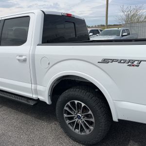 FORD F-150 XLT - 6