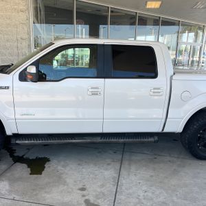 FORD F-150 LARIAT - 4