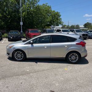 FORD FOCUS SE - 3