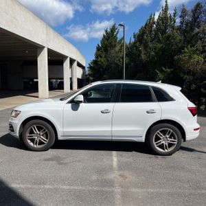 AUDI Q5 2.0T PREMIUM - 3