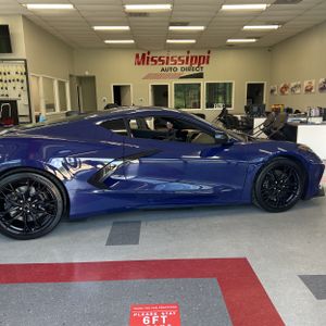 CHEVROLET CORVETTE STINGRAY - 10