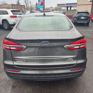 FORD FUSION HYBRID SE - 7