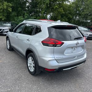 2018 Nissan ROGUE SV — фото 5