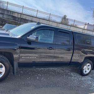 CHEVROLET SILVERADO 1500 LT Z71 - 4