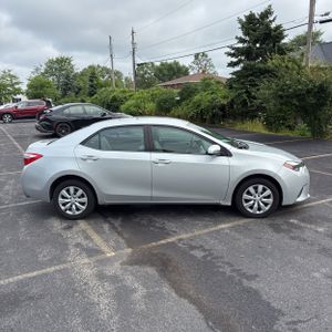 2015 Toyota COROLLA LE — фото 10