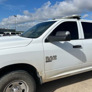 صورة 2 لـ 2023 RAM 1500 CLASSIC TRADESMAN