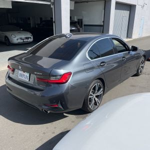 BMW 3 SERIES 330I - 8