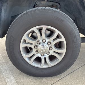 صورة مصغرة 17 لـ 2016 RAM 2500 LARAMIE