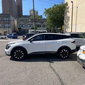 2024 KIA SPORTAGE PLUG-IN HYBRID X-LINE PRESTIGE — фото 3