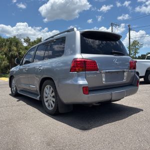 صورة 5 لـ 2010 Lexus LX 570 BASE
