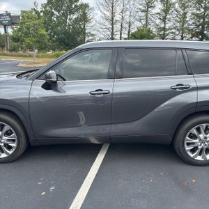 TOYOTA HIGHLANDER - 4