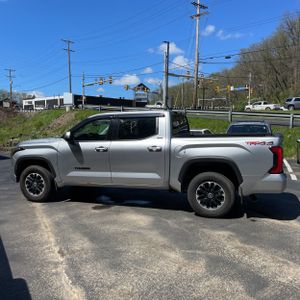 TOYOTA TUNDRA - 3