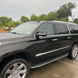 2017 Cadillac ESCALADE ESV LUXURY — фото 2