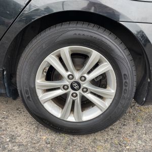 صورة مصغرة 18 لـ 2011 Hyundai SONATA GLS