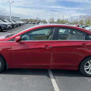 HYUNDAI SONATA GLS - 4