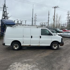 CHEVROLET EXPRESS 3500 - 10