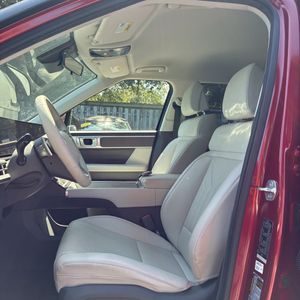2025 Hyundai SANTA FE SEL 照片 31