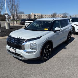 MITSUBISHI OUTLANDER SE 2.5 S-AWC - 1