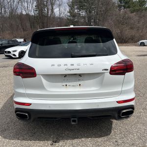 PORSCHE CAYENNE PLATINUM EDITION - 7