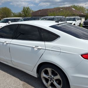 FORD FUSION SE - 6