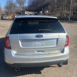 FORD EDGE SEL - 7