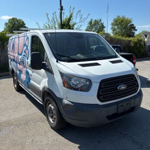 FORD TRANSIT 150 - 10