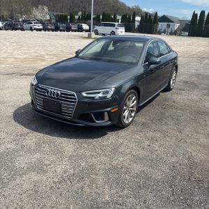 AUDI A4 45 PREMIUM - 1