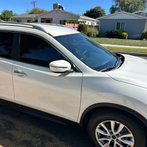 2017 Nissan ROGUE SV 照片 13