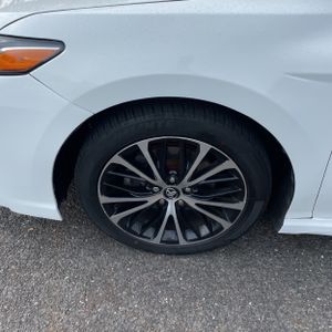 2020 Toyota CAMRY SE thumbnail 17