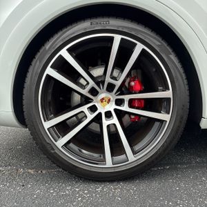 2024 Porsche CAYENNE S 缩略图 19