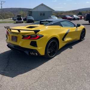 CHEVROLET CORVETTE STINGRAY - 8